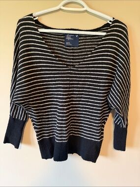 American Eagle Boho Striped Slouchy Dolman Sweater Black White V-Neck Knit XS